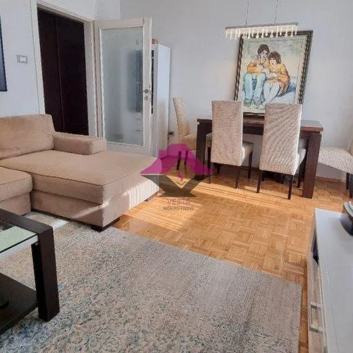 Stan Prodaja Novi Sad  64 m2
