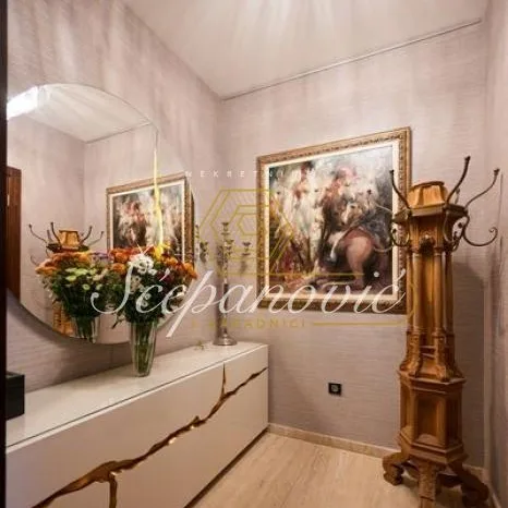 Kuća na prodaju, Adamovićevo Naselje, Novi Sad, 229m², 1.800.000 €