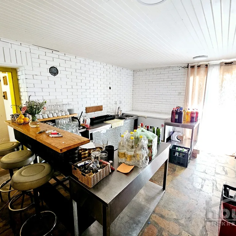 Lokal za izdavanje, Veternik, Novi Sad, 2500m², Prizemlje, 4.500 €/mes