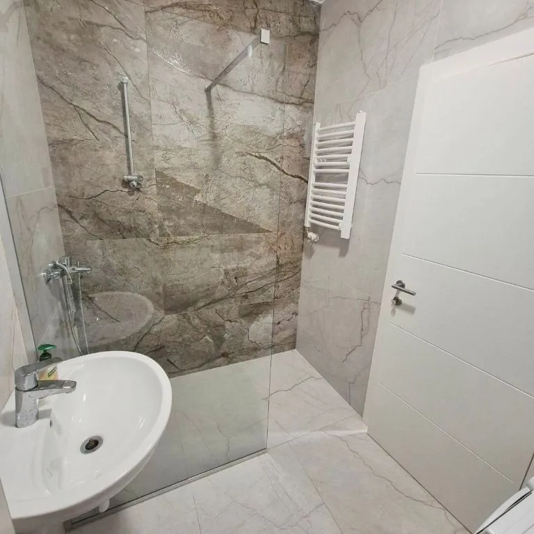 Stan Prodaja Novi Sad  40 m2