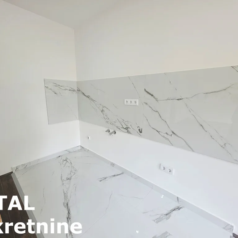 Kuća na prodaju, Petrovaradin, Novi Sad, 200m², 468.000 €