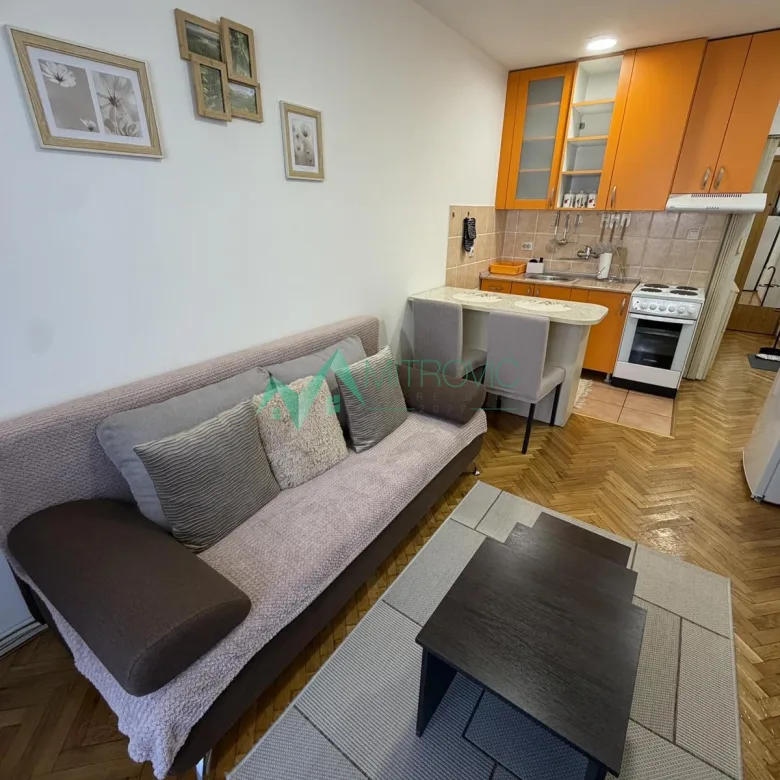 Stan Prodaja Novi Sad Nova Detelinara 25 m2