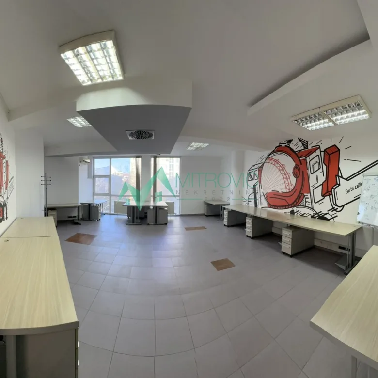 Lokal za izdavanje, Bulevar Oslobođenja, Novi Sad, 282m², 3.000 €/mes
