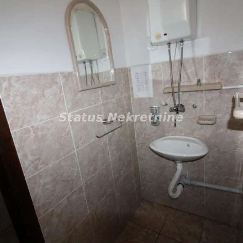 Kuća Prodaja Temerin  181 m2