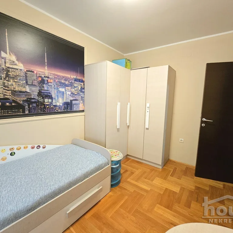 Četvorosoban stan na prodaju, Grbavica, Novi Sad, 95m², 265.000 €