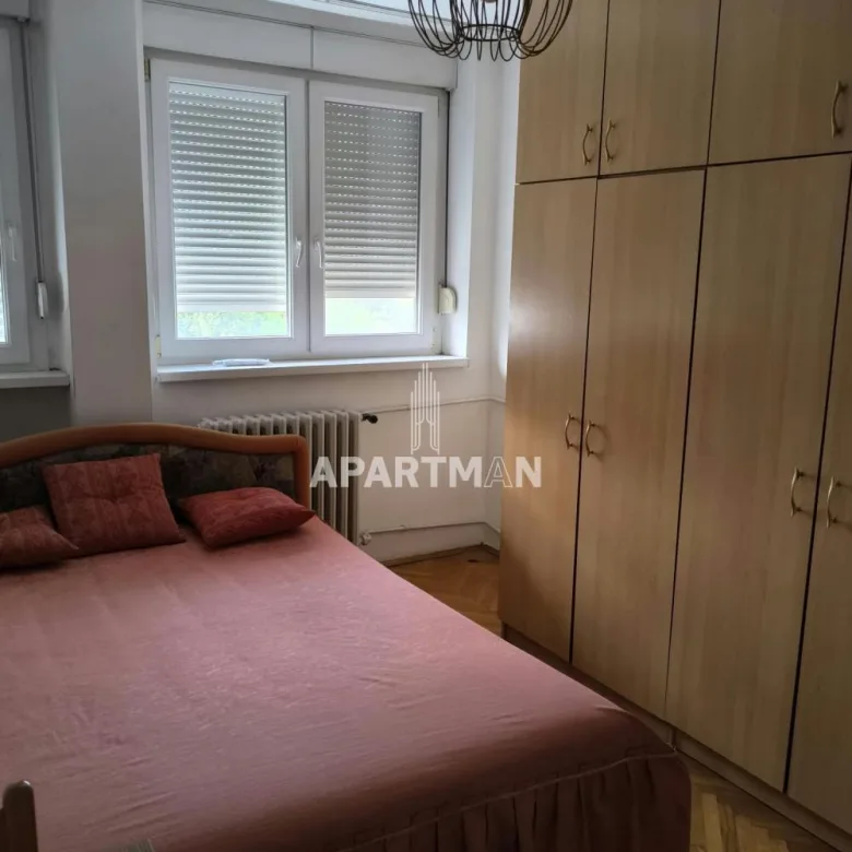 Stan Izdavanje Beograd  67 m2
