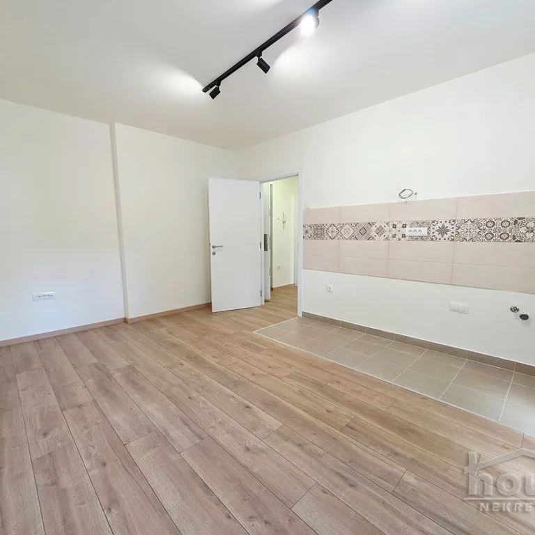 Stan Prodaja Novi Sad  37 m2