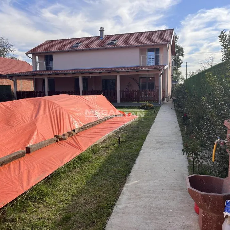 Kuća na prodaju, Ašanja, Pećinci, 145m², 260.000 €