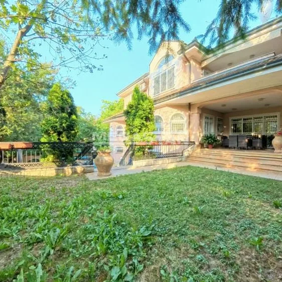 Kuća Prodaja Beograd Dedinje 600 m2