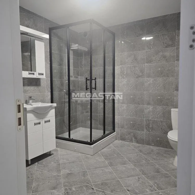 Stan Izdavanje Beograd Žarkovo 57 m2