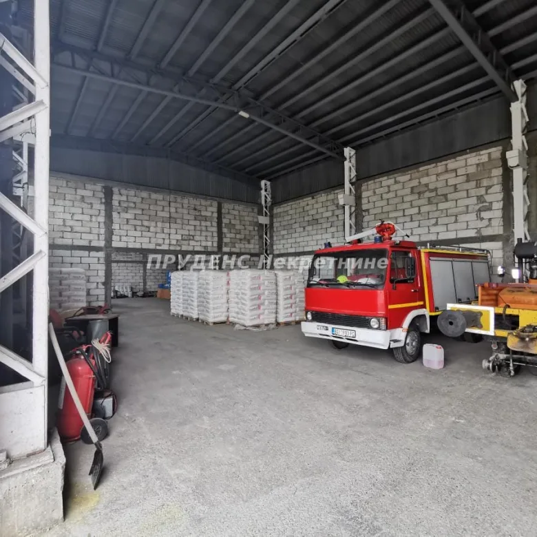 Lokal Izdavanje Beograd Jakovo 570 m2