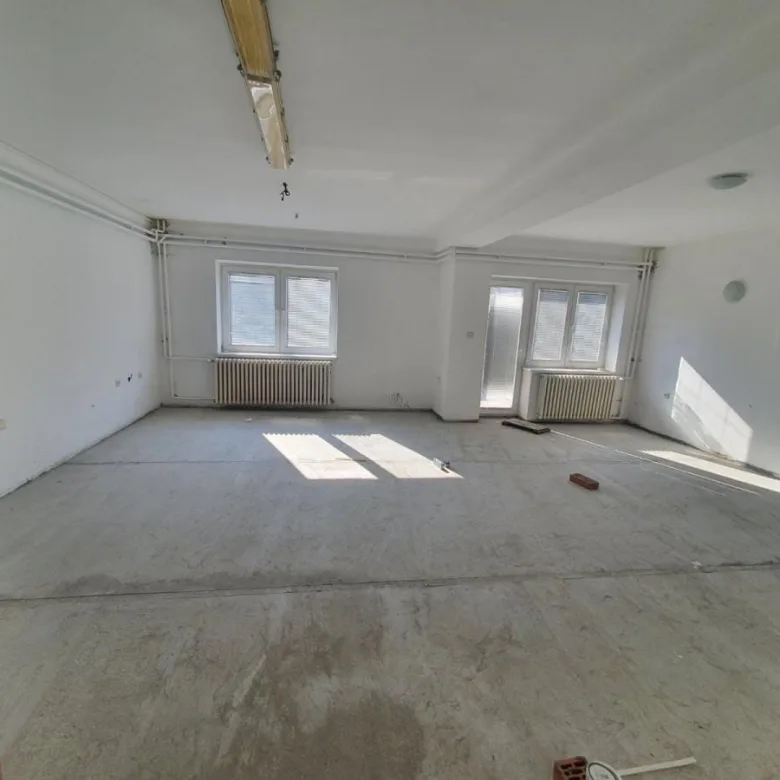 Kuća Prodaja Novi Sad  362 m2