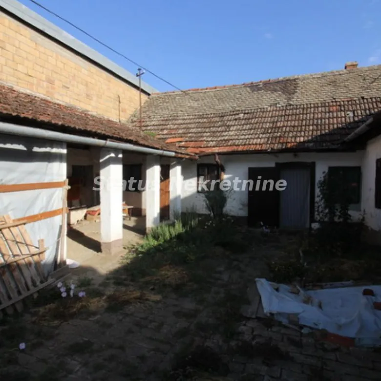 Kuća Prodaja Bačka Topola  111 m2