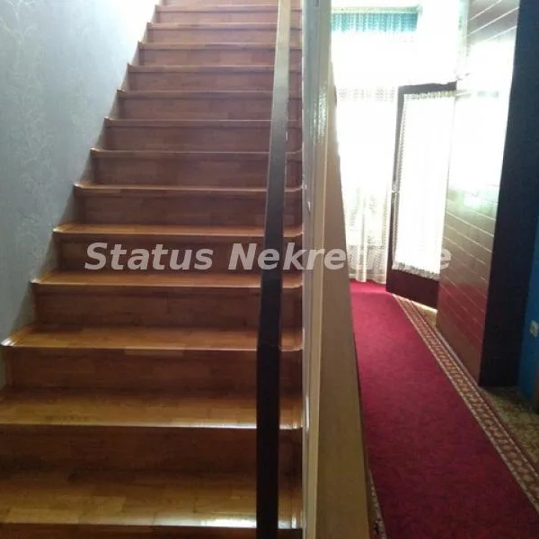 Kuća Prodaja Temerin  450 m2
