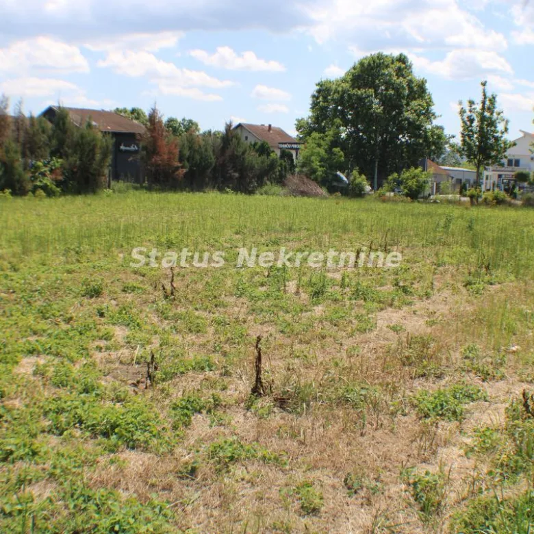 Plac Izdavanje Novi Sad  0 m2