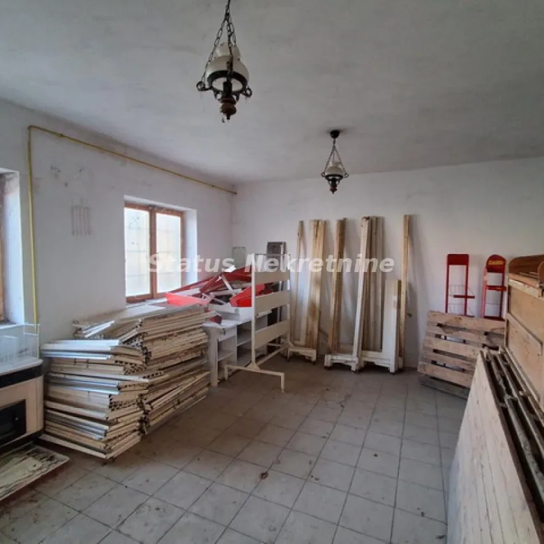 Lokal Prodaja Bečej  434 m2