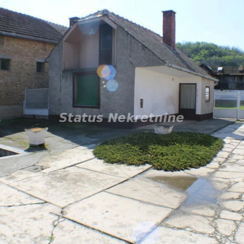 Kuća Prodaja Titel Mošorin 148 m2