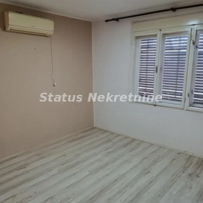 Kuća Prodaja Šid  122 m2