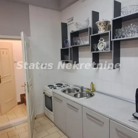 Kuća Prodaja Novi Sad  348 m2