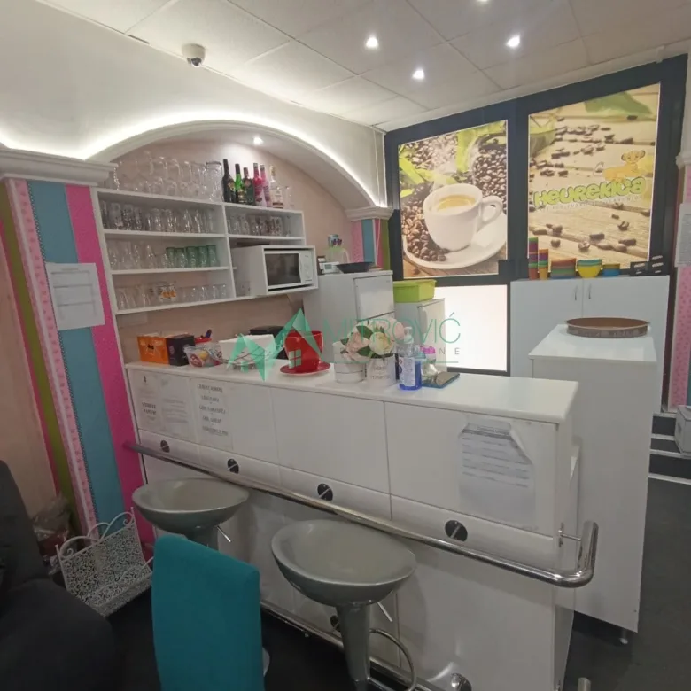 Lokal Prodaja Sremska Kamenica  120 m2