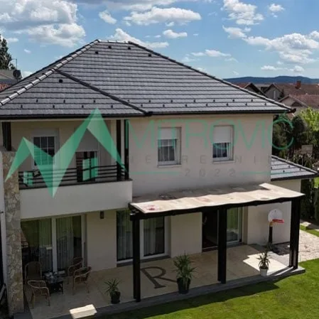 Kuća Prodaja Novi Sad  226 m2