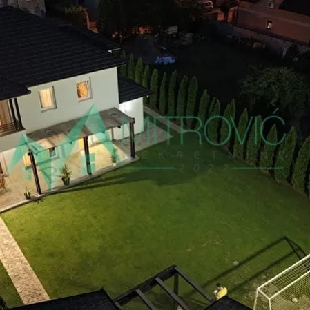 Kuća Prodaja Novi Sad  226 m2