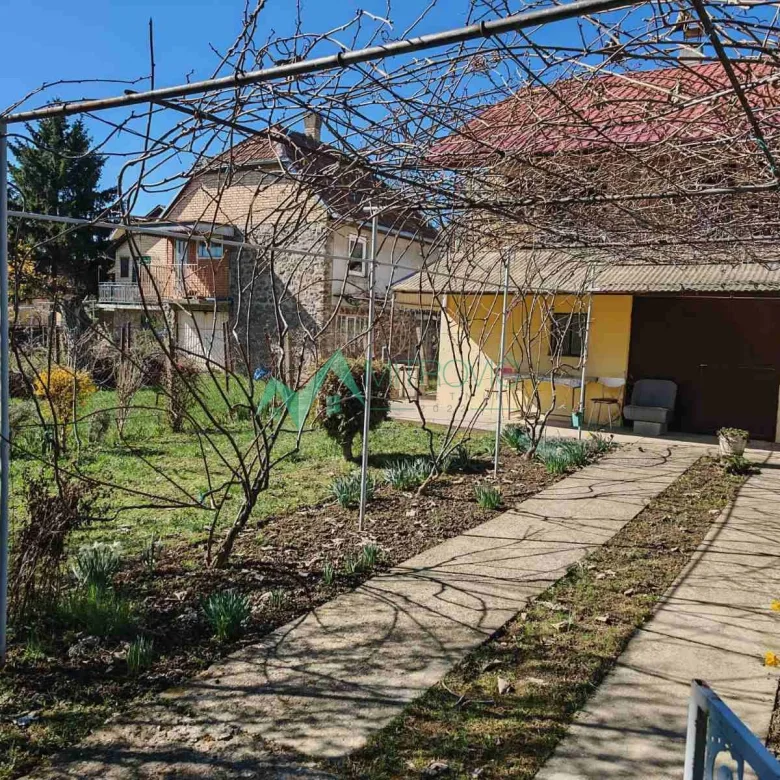 Kuća Prodaja Čortanovci  64 m2