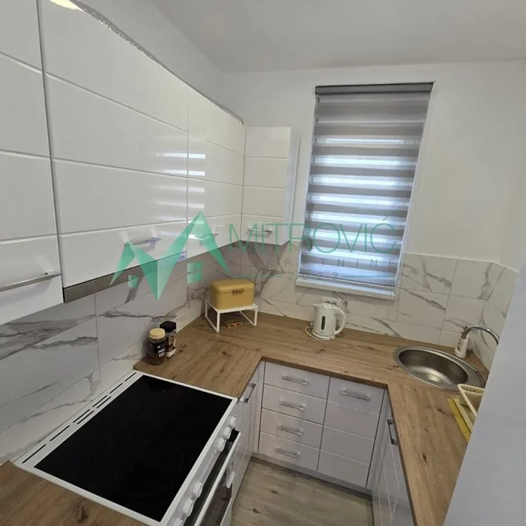 Stan Prodaja Novi Sad  88 m2