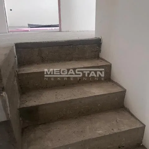 Kuća na prodaju, Ugrinovci, Beograd, 114m², 150.000 €