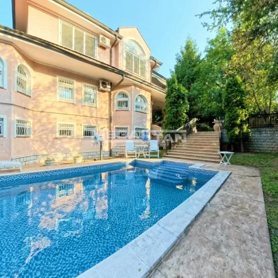 Kuća na prodaju, Dedinje, Beograd, 600m², 3.699.000 €