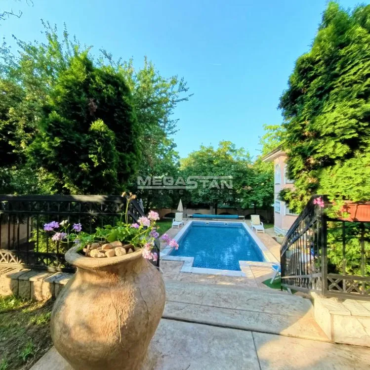 Kuća na prodaju, Dedinje, Beograd, 600m², 3.699.000 €