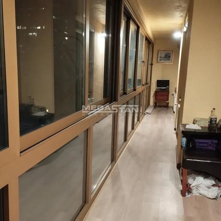Četvorosoban stan na prodaju, Gradska Bolnica, Beograd, 109m², 348.000 €