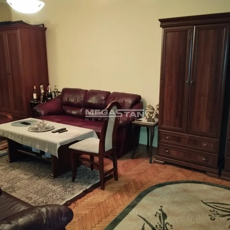 Četvorosoban stan na prodaju, Gradska Bolnica, Beograd, 109m², 348.000 €