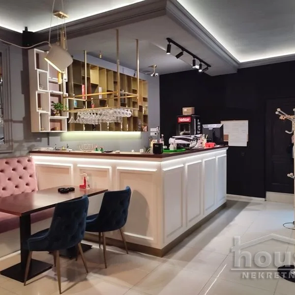 Lokal Prodaja Novi Sad  250 m2