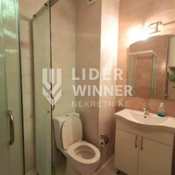 Garsonjera za izdavanje, Slavija, Beograd, 27m², 500 €/mes