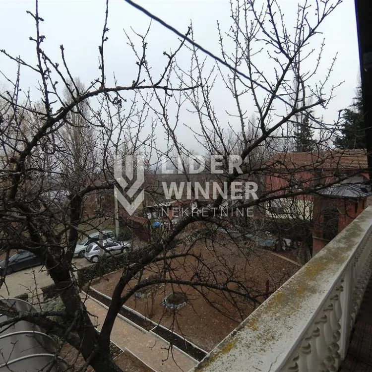 Kuća na prodaju, Zvezdarska Šuma, Beograd, 214m², 330.000 €