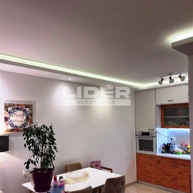 Dvoiposoban stan na prodaju, Zvezdarska Šuma, Beograd, 63m², 189.000 €