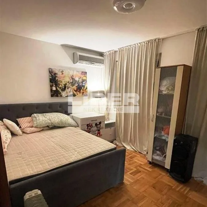 Dvoiposoban stan na prodaju, Zvezdarska Šuma, Beograd, 63m², 189.000 €