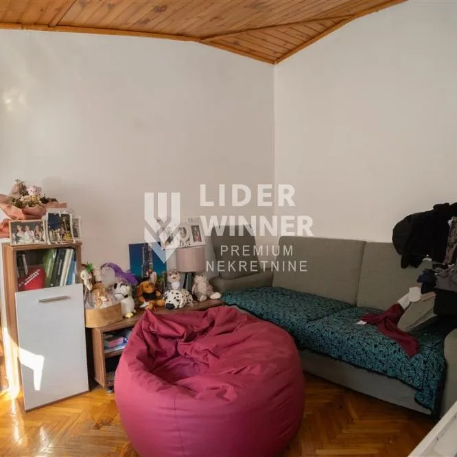 Kuća na prodaju, Bulbulder, Beograd, 121m², 280.000 €
