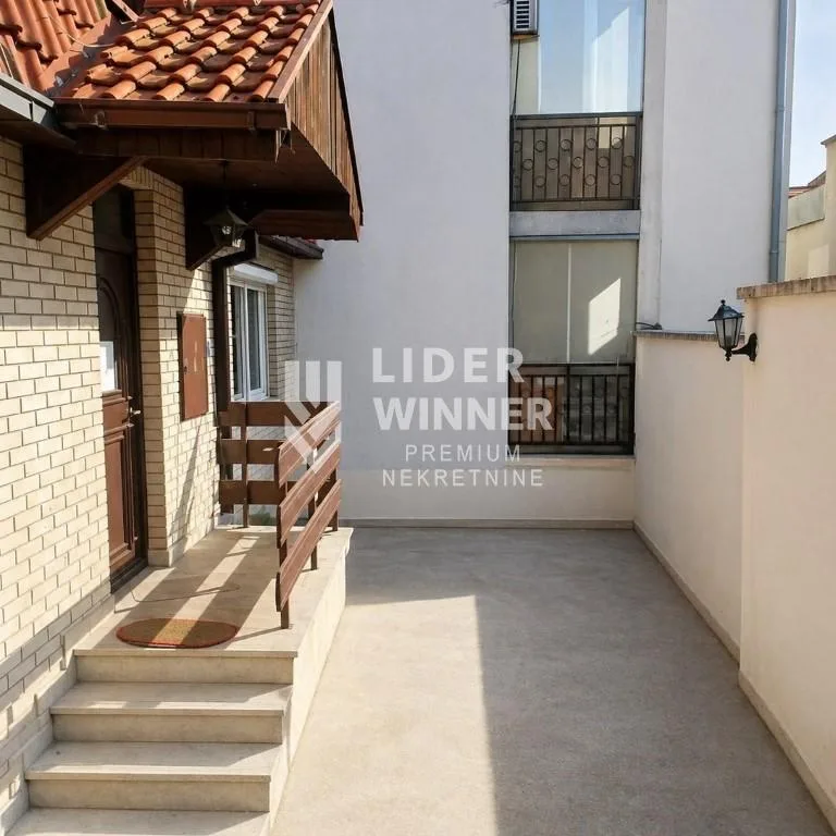 Kuća na prodaju, Bulbulder, Beograd, 121m², 280.000 €