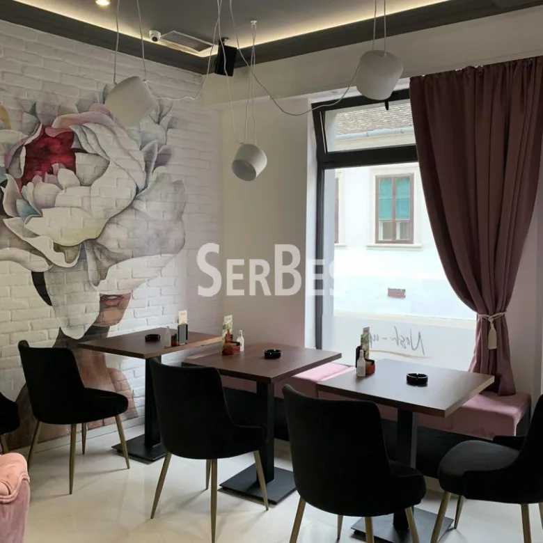 Kuća na prodaju, Centar, Sremski Karlovci, 106m², 260.000 €