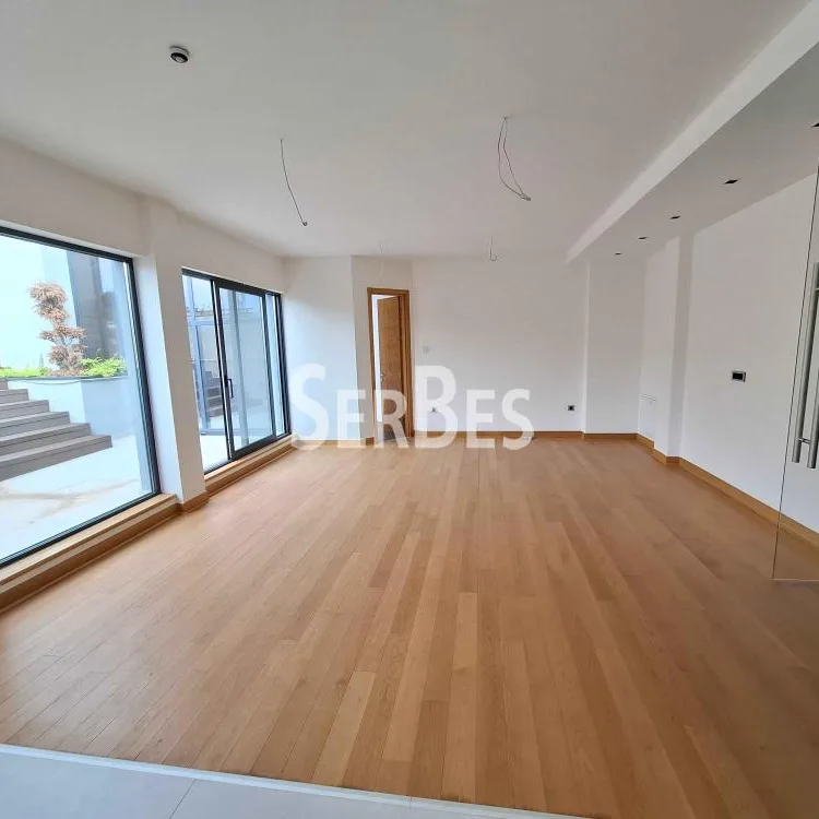 Četvorosoban stan na prodaju, Adamovićevo Naselje, Novi Sad, 240m², 618.000 €