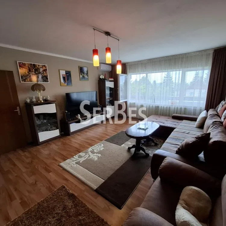 Kuća na prodaju, Bocke, Novi Sad, 272m², 298.700 €