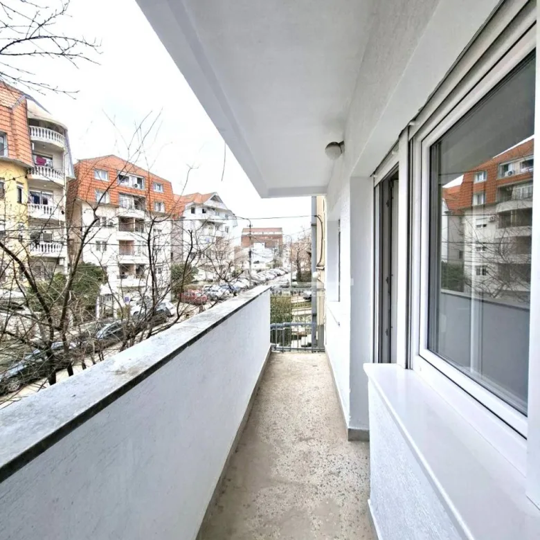Trosoban stan na prodaju, Cerak, Beograd, 75m², 219.000 €