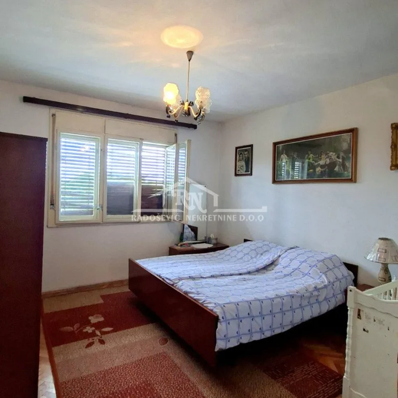 Kuća na prodaju, Centar, Smederevska Palanka, 265m², 64.000 €
