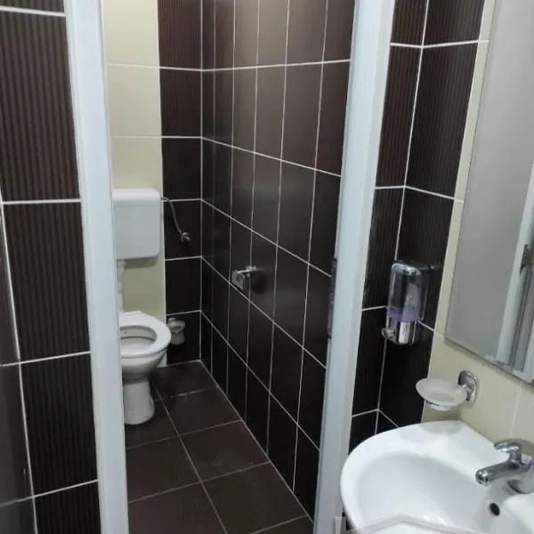 Lokal na prodaju, Centar, Bački Petrovac, 1800m², 772.500 €