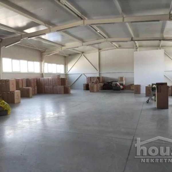 Lokal Prodaja Novi Sad  1800 m2