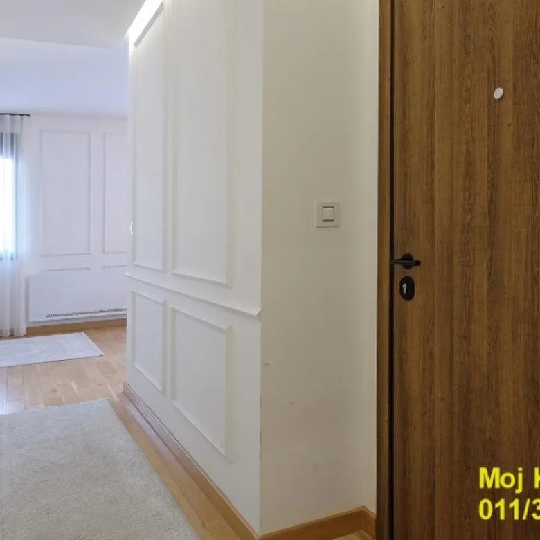Petosoban stan na prodaju, Čubura, Beograd, 152m², 799.000 €