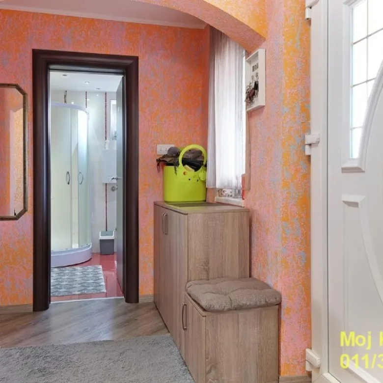 Kuća na prodaju, Zvezdarska Šuma, Beograd, 214m², Prizemlje, 330.000 €