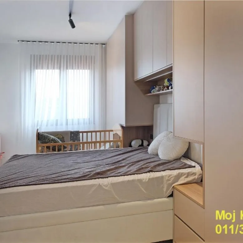 Petosoban stan na prodaju, Čubura, Beograd, 152m², 799.000 €